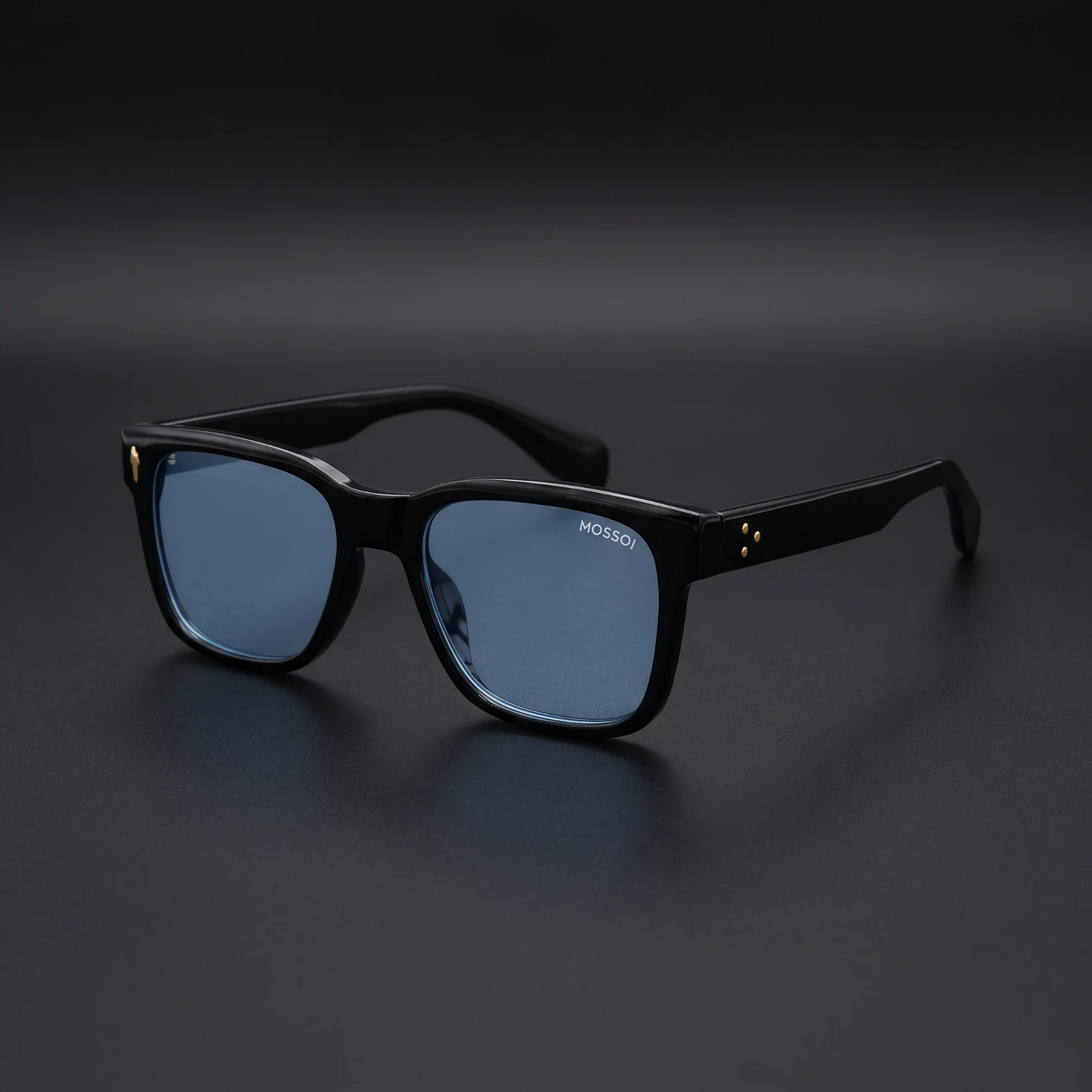 Lunettes de Soleil Black Urban – Verres Bleus & Détails Dorés